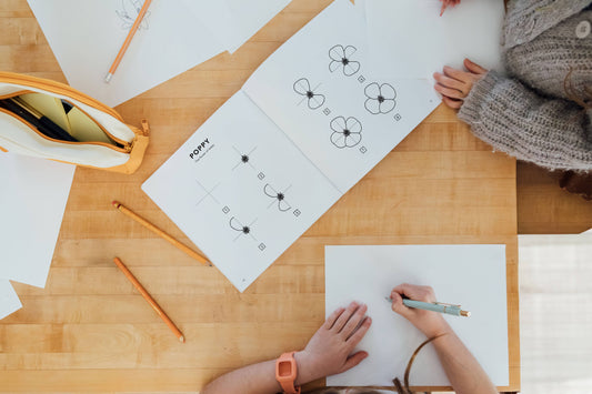 Paige Tate & Co. - Modern Flowers: A How to Draw Book for Kids