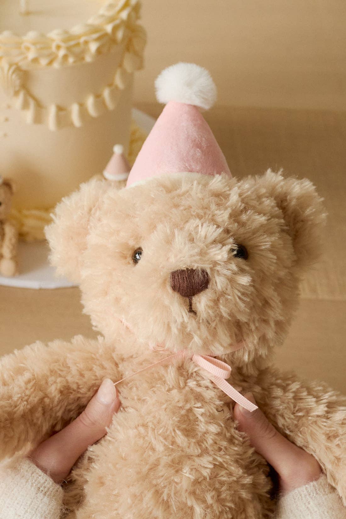 Snuggle Bunnies - Birthday Teddy Bear Plush - Arthur with Hat (14")