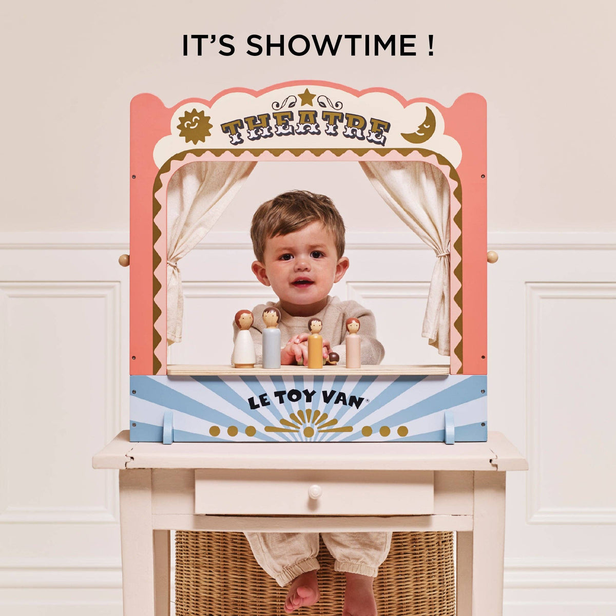 Le Toy Van, Inc. - Tabletop Puppet Wooden Theatre