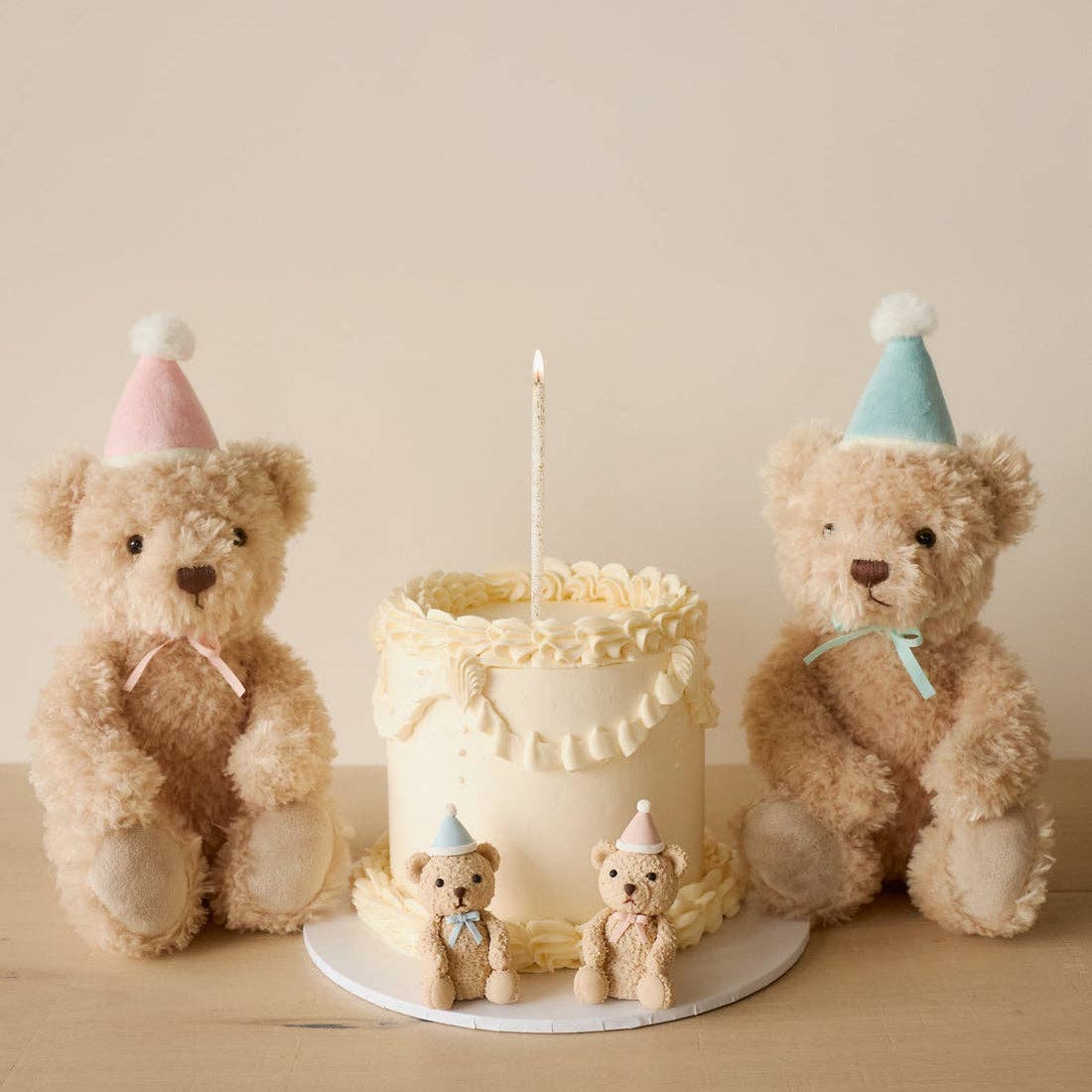 Snuggle Bunnies - Birthday Teddy Bear Plush - Arthur with Hat (14")