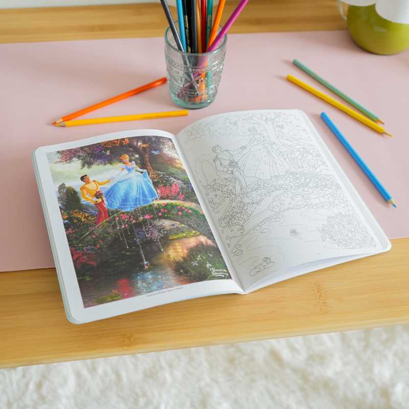 Simon & Schuster - Disney Dreams Collection Thomas Kinkade Studios Disney Princess Coloring Book by Thomas Kinkade