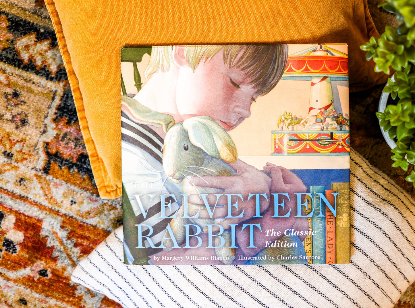The Velveteen Rabbit (Classic Edition)